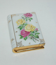 Ancienne boite en porcelaine