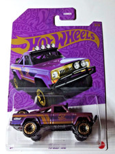 Hot Wheels - '73 Jeep J10 -