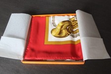 Hermès Carré Scarf Musée