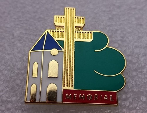 Rr105 pin mémorial - rr105, pin's