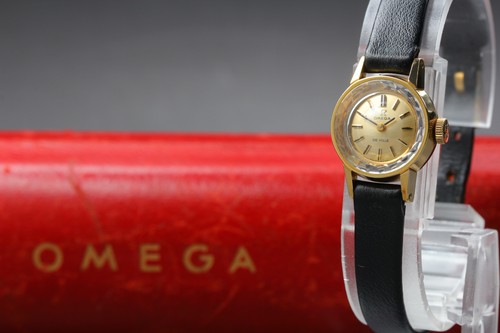 Montre femme vintage 1971