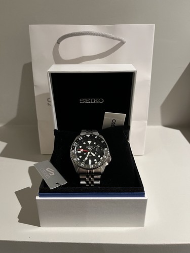Seiko sports gmt - seiko, 5