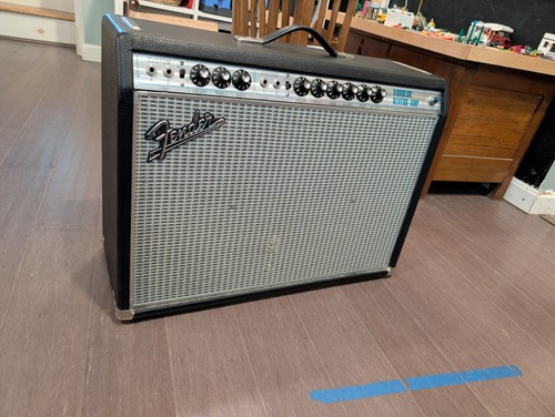 Fender reissue vibrolux - 68,