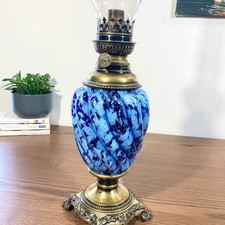 Lampe à huile ancienne verre torsadé bleu – Laiton et fonte – Style Murano 1920