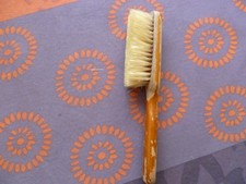 BROSSE POUPEE ANCIENNE BOIS ET