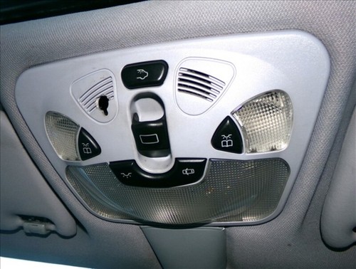 Lumière habitacle mercedes - lumière, c