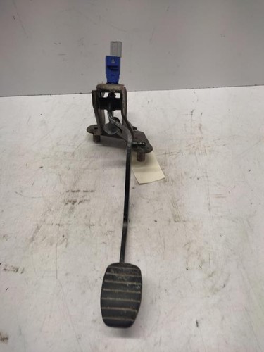 Pedale embrayage renault - pedale,