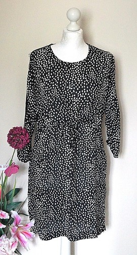 Vêtement occasion femme - ,