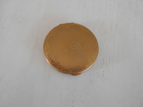Ancien poudrier metal dore - ,