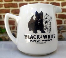 Ancien pichet à whisky Black