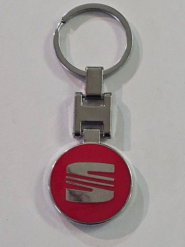 Porte clé seat arona - clé,