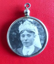 Ancien Médaillon Pendentif