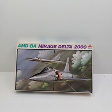 1/48 Esci 4035 maquette avion AMD.BA mirage Delta 2000 