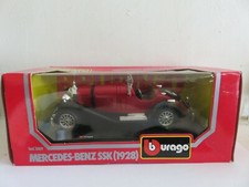 VOITURE BURAGO 1/24 MERCEDES