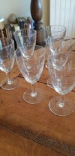 6 petits verres cristal