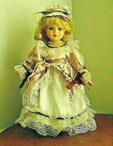 Ancienne poupée cheveux