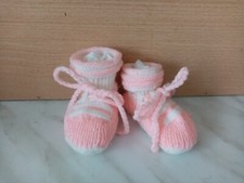 CHAUSSONS DE BEBE LAINE TRICOT MAINS AIGUILLES EXEMPLAIRE UNIQUE