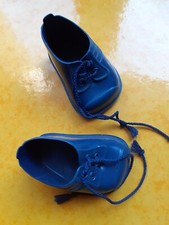 Chaussures bleues poupée poupon Famosa de taille environ 45 cm