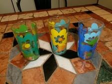 3 Verres  à orangeade Vintage  Décor Fleurs années -60/70