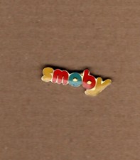 pin's jeu - jouet / logo Smoby (époxy) longueur: 2,5 cm