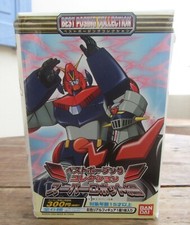 FIGURINE MAZINGER + BOITE GOLDORAK