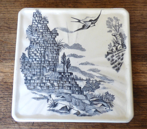 Dessous plat ancien - dessous,
