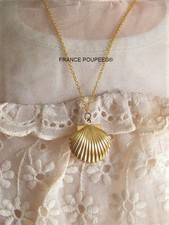 Collier pendentif coquillage porte photos pour poupée ancienne moderne REF46