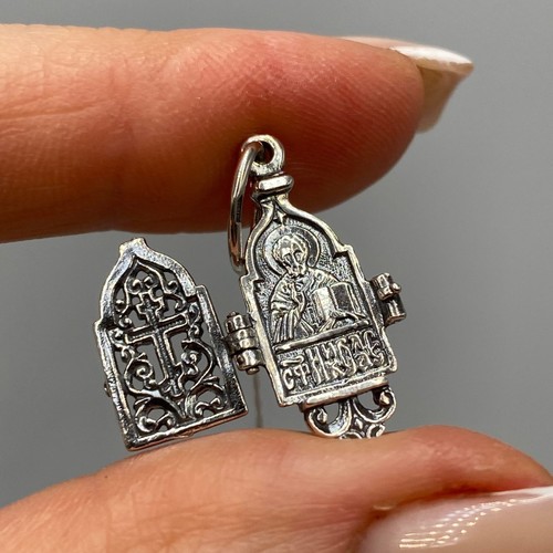 Icône pendentif médaillon