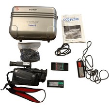Vintage Sony Handycam CCD-V3