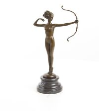 Sculpture Art déco Diana la Chasseuse en bronze d'après Pierre Collinet