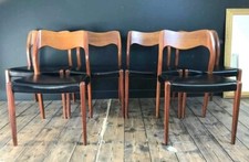 Suite De 6 Chaises Teck Et Skai Modele 71 De Niels O. Moller