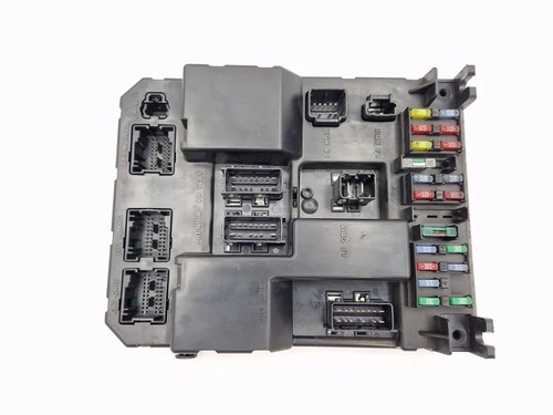 Boite fusibles peugeot 307 - boite,