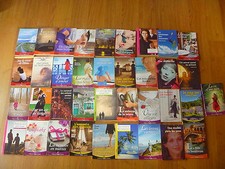 lot de 38 livres "collection nous deux" A SAISIR!