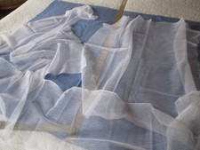 3 morceaux de tulle fin point