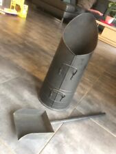 Ancien seau à charbon noir en tôle + pelle - Porte parapluie déco industrielle