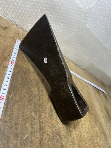 Hache bucheron outil - bucheron, ancien