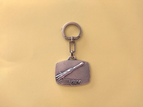 Ancien porte clés augis fia - clÉs,