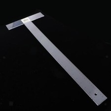 Règle en T transparente