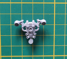 Warhammer 40k/ 40000 : pièce/ bits  pack dorsal space marine du chaos/ backpack