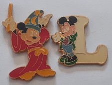 lot 2 pins disney mickey