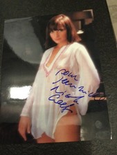 AUTOGRAPHE DE NICOLE CALFAN
