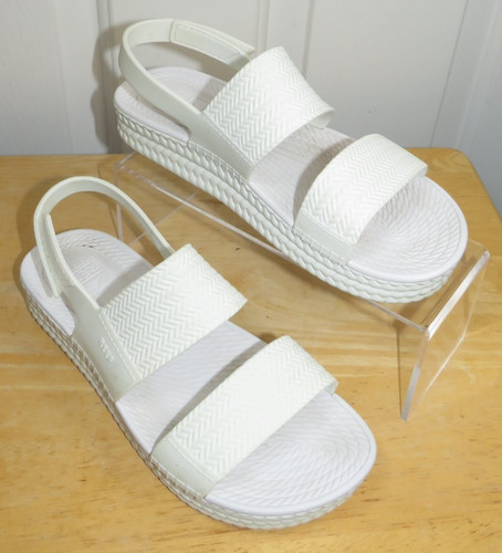 Reef women water vista - reef,