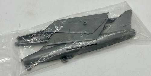Maquette avion super - avion, super-mystère