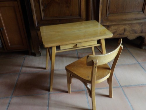 Ancien petit bureau - , d'enfant