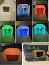 Digital Alarme lumiere LED multifonction Horloge Temperature Date Heure