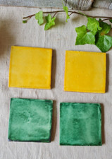 4 ANCIENS CARREAUX EN TERRE