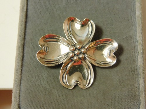 Broche émaillée signée - broche,