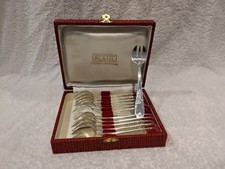 12 fourchettes à huitre