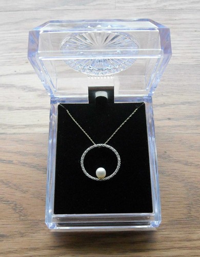 New 10k gold - new, eternity