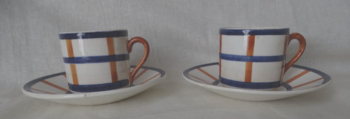 Soucoupes tasses à café - à,